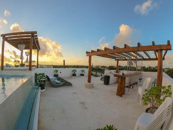 Icaco Island Village - Adults Only : photo 6 de la chambre chambre double avec balcon - vue sur mer