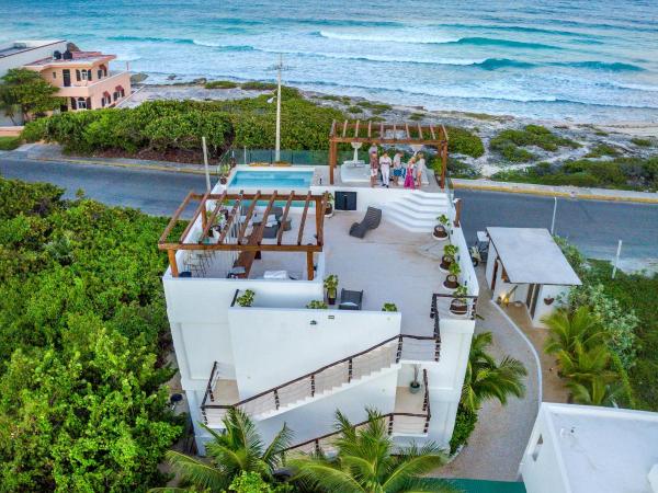 Icaco Island Village - Adults Only : photo 7 de la chambre chambre double avec balcon - vue sur mer