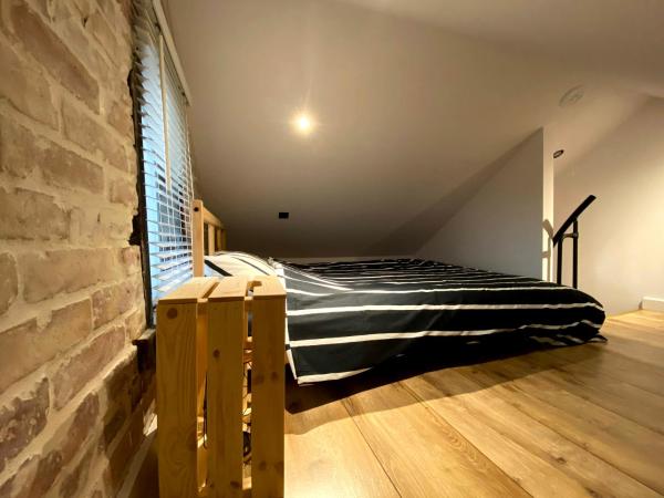 Hostel 19 Sopot : photo 4 de la chambre chambre triple avec mezzanine