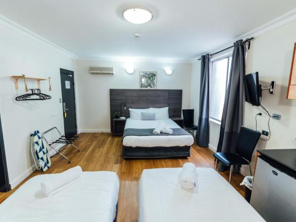 UNO Hotel Sydney : photo 3 de la chambre chambre lit king-size