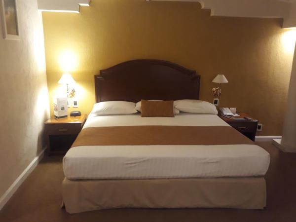 Country Plaza : photo 4 de la chambre chambre lit king-size