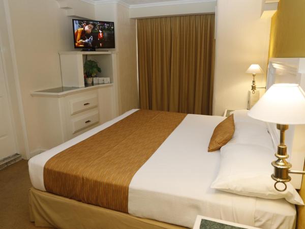 Country Plaza : photo 2 de la chambre chambre lit king-size