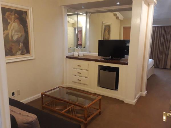 Country Plaza : photo 6 de la chambre suite junior
