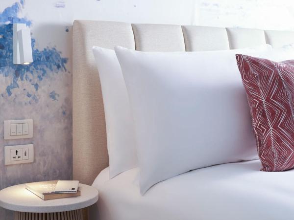 OZO North Pattaya : photo 3 de la chambre chambre familiale supérieure