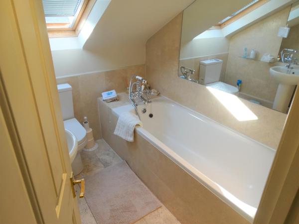 Hurlingham Bed and Breakfast : photo 4 de la chambre chambre double avec salle de bains privative