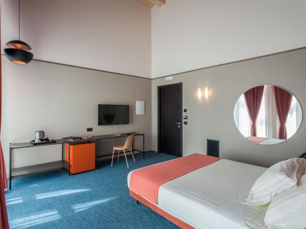 Hotel Dimora Del Monaco : photo 4 de la chambre chambre deluxe