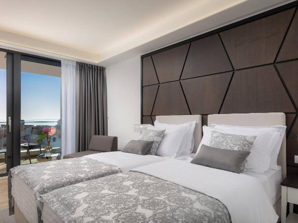 Ellure Luxury Suites : photo 1 de la chambre chambre adria lits jumeaux - vue sur mer