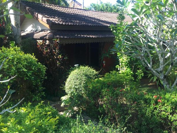 Sunflowerbungalow : photo 1 de la chambre bungalow avec terrasse