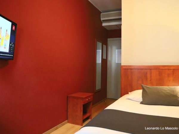 Hôtel de l'Univers Liège : photo 2 de la chambre chambre simple Économique