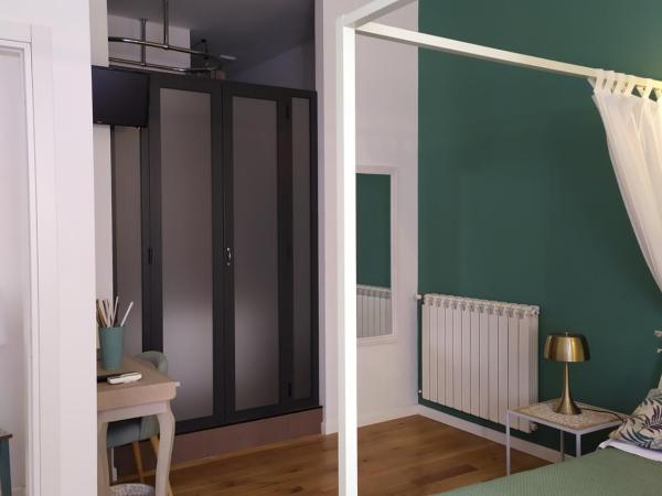 Via Roma 315 Bed and Breakfast : photo 5 de la chambre chambre double supérieure