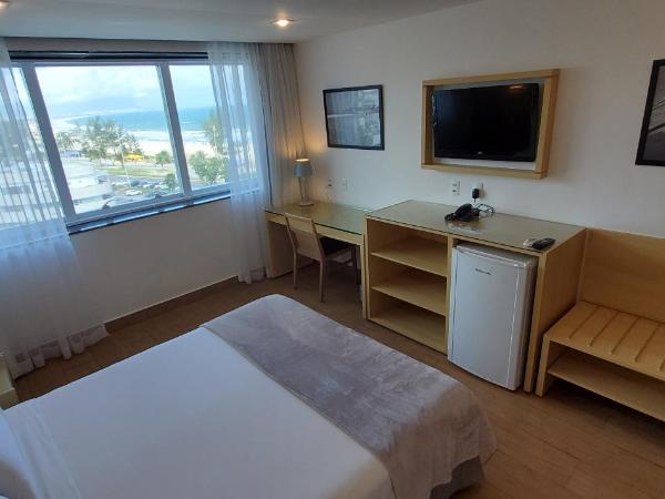 Atlantico Sul Hotel : photo 5 de la chambre superior double room with partial sea view
