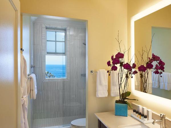 Grande Colonial La Jolla : photo 3 de la chambre suite lit king-size - vue sur océan