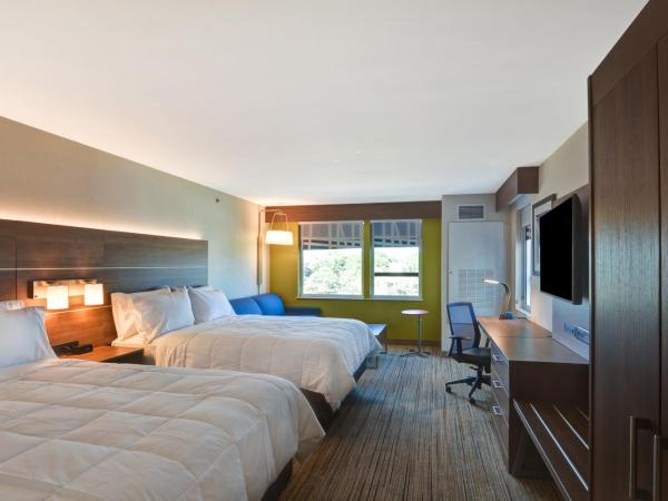 Holiday Inn Express Boston, an IHG Hotel : photo 6 de la chambre chambre standard avec 2 lits queen-size