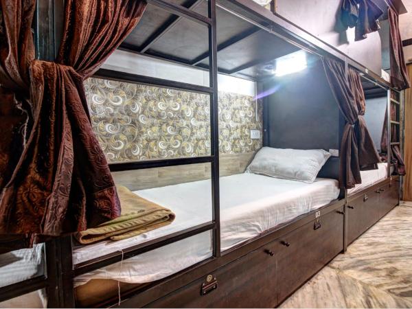 Sunshine Backpackers, Airport : photo 10 de la chambre lit dans dortoir pour hommes