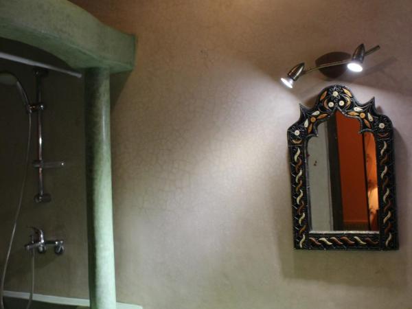 Riad Salmiya Dune : photo 4 de la chambre suite familiale confort