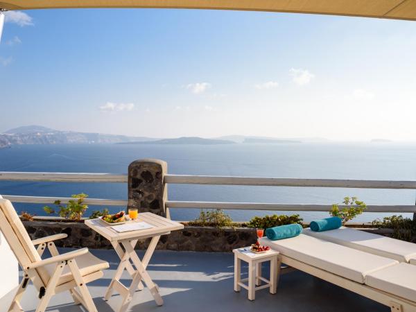 Thirea Suites : photo 7 de la chambre suite premium avec jacuzzi - vue sur caldeira