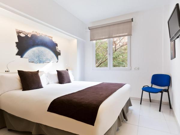 Hotel Travessera : photo 1 de la chambre chambre double