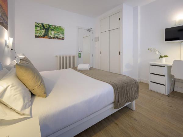 NeoMagna Madrid : photo 5 de la chambre chambre simple standard
