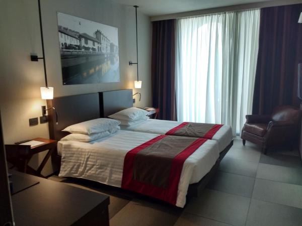 iH Hotels Milano Ambasciatori : photo 1 de la chambre suite junior