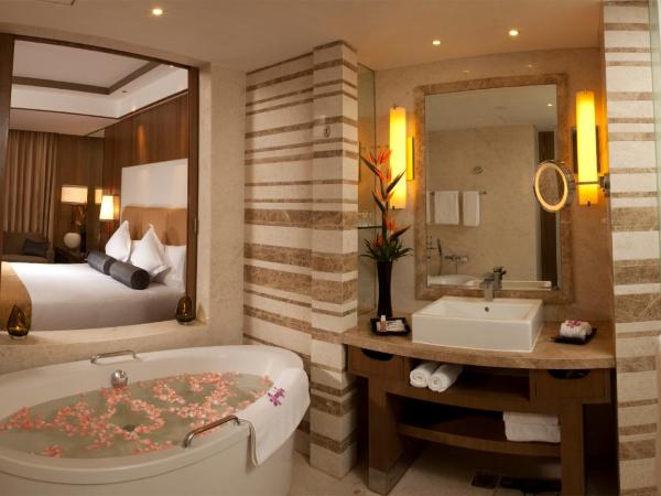 Crowne Plaza New Delhi Okhla, an IHG Hotel : photo 6 de la chambre chambre standard