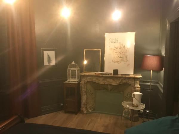 Chambre privée totalement indépendante au coeur de la ville : photo 2 de la chambre chambre double