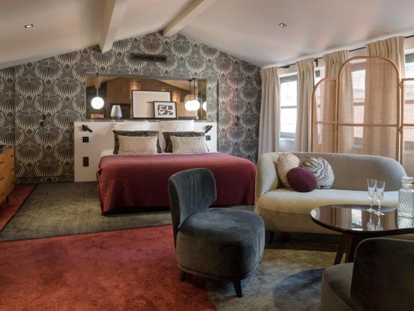 MiHotel Tour Rose : photo 8 de la chambre suite deluxe - colletore