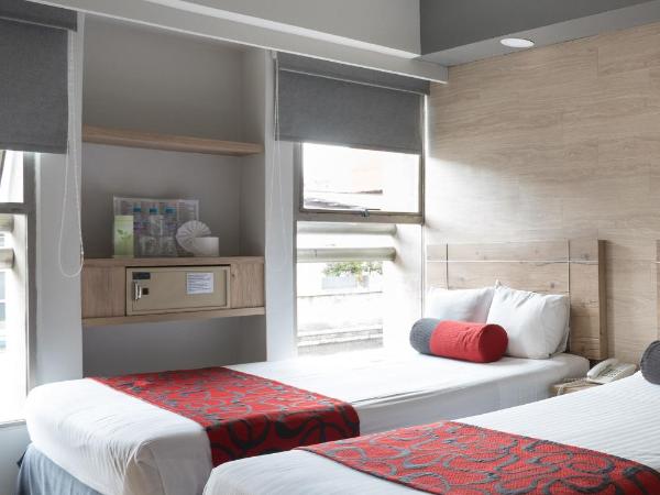 Hotel Roble : photo 5 de la chambre chambre double avec 2 lits doubles