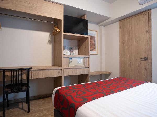 Hotel Roble : photo 5 de la chambre chambre double