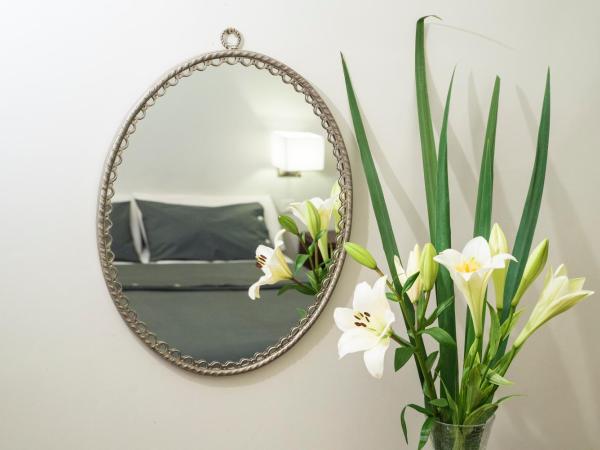 Milhouse Avenue : photo 8 de la chambre chambre simple avec salle de bains privative