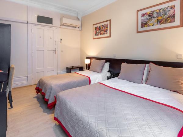 Hotel do Norte : photo 3 de la chambre chambre double avec lit d'appoint