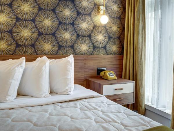 Hôtel Uville Montréal : photo 3 de la chambre chambre lit king-size standard