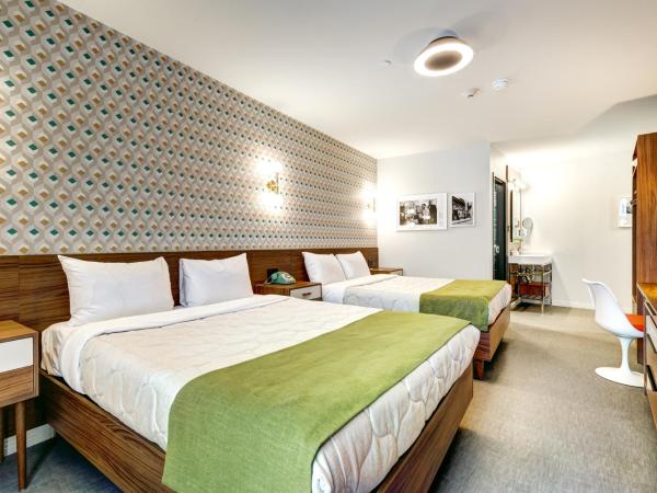 Hôtel Uville Montréal : photo 2 de la chambre chambre supérieure avec 2 lits queen-size