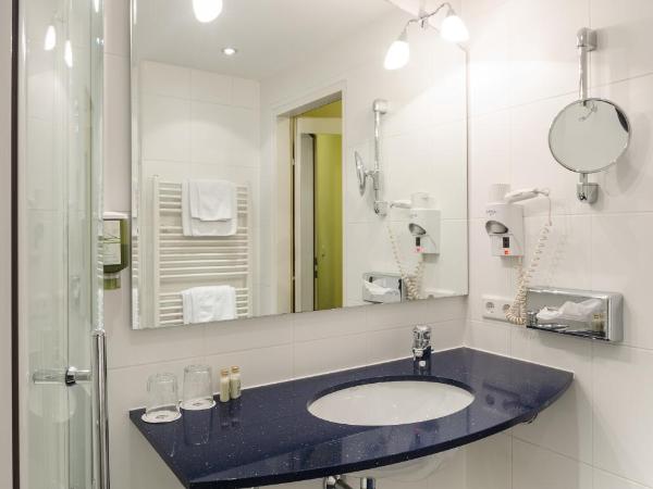 Hotel Mondschein : photo 4 de la chambre chambre lits jumeaux classique