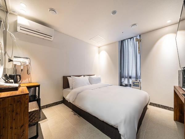 Hotel DDK : photo 2 de la chambre chambre double