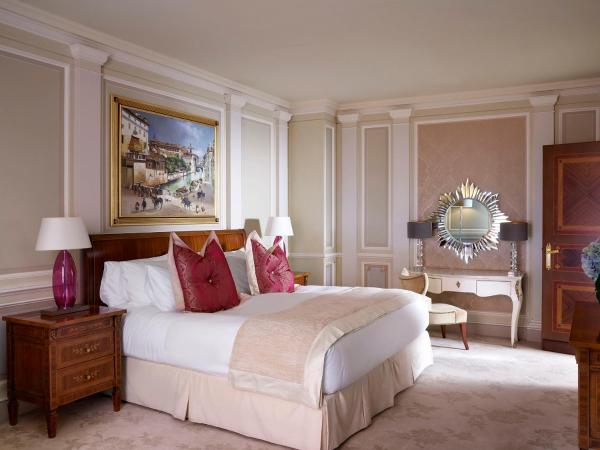 Hotel Principe Di Savoia - Dorchester Collection : photo 1 de la chambre suite principe