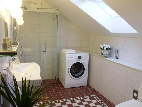 Lady Hamilton Apartments : photo 4 de la chambre appartement 1 chambre - storkyrkobrinken 4