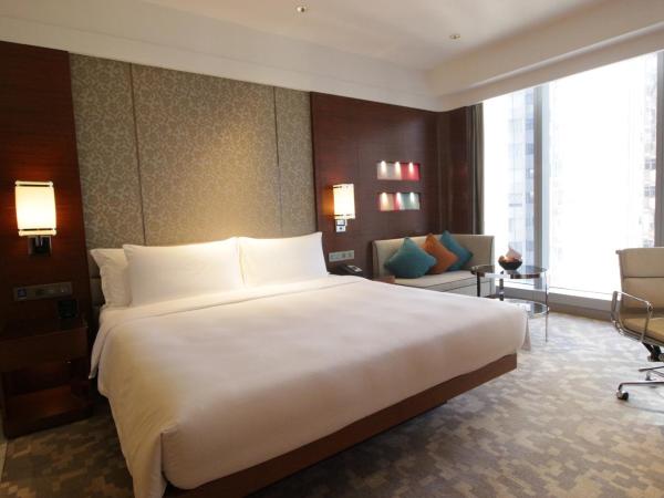 Crowne Plaza Macau, an IHG Hotel : photo 1 de la chambre standard king room - high floor/lounge access