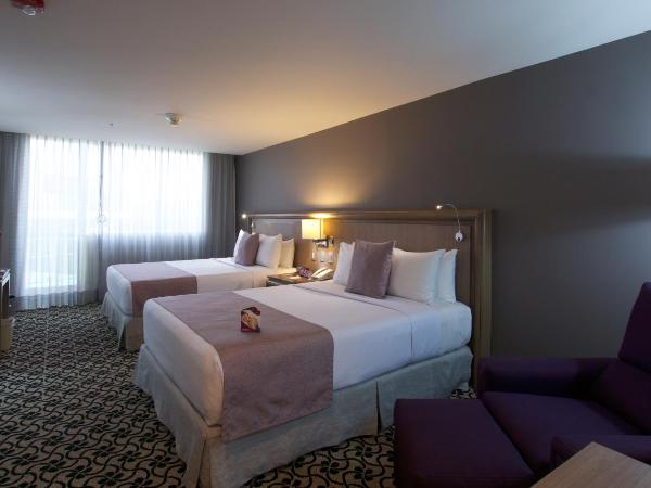 Crowne Plaza Hotel Mexico City North-Tlalnepantla, an IHG Hotel : photo 6 de la chambre chambre standard avec 2 lits queen-size