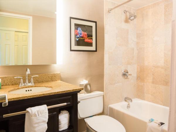 Crowne Plaza Memphis Downtown, an IHG Hotel : photo 3 de la chambre chambre lit king-size standard
