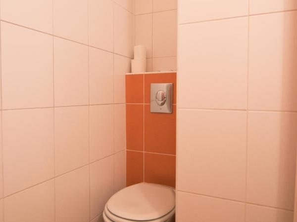 Pension Nika : photo 7 de la chambre chambre lits jumeaux - non-fumeurs