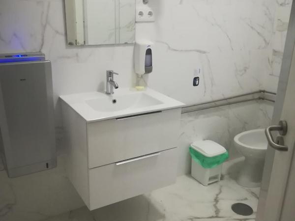 Hotel Cristo Rei : photo 6 de la chambre chambre simple Économique