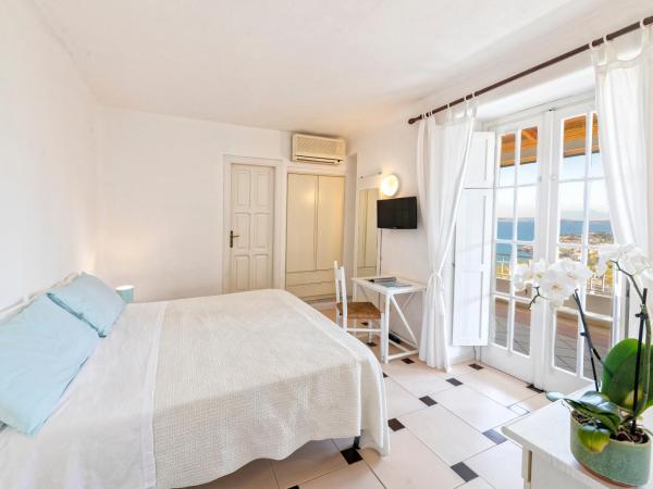 Paradise Relais Villa Janto' : photo 1 de la chambre chambre double ou lits jumeaux avec balcon - vue sur mer