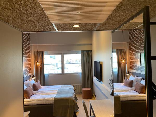 Skyline Airport Hotel : photo 5 de la chambre chambre double affaires