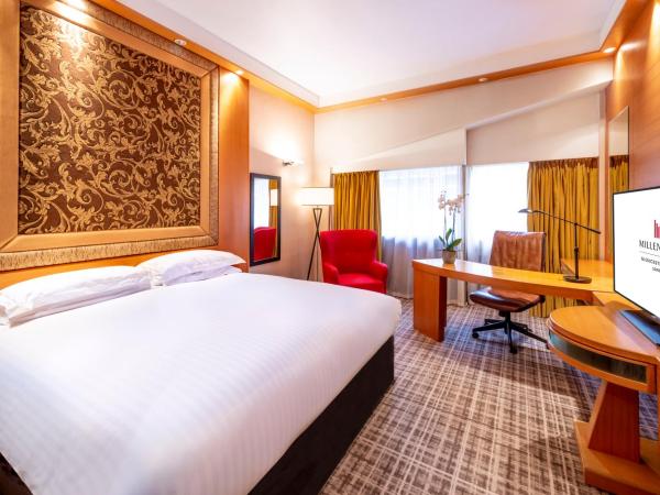 Millennium Hotel and Conference Centre Gloucester London : photo 2 de la chambre chambre double exécutive