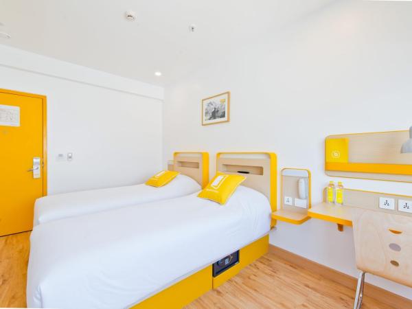 bloomrooms @ City Centre : photo 3 de la chambre chambre lits jumeaux standard