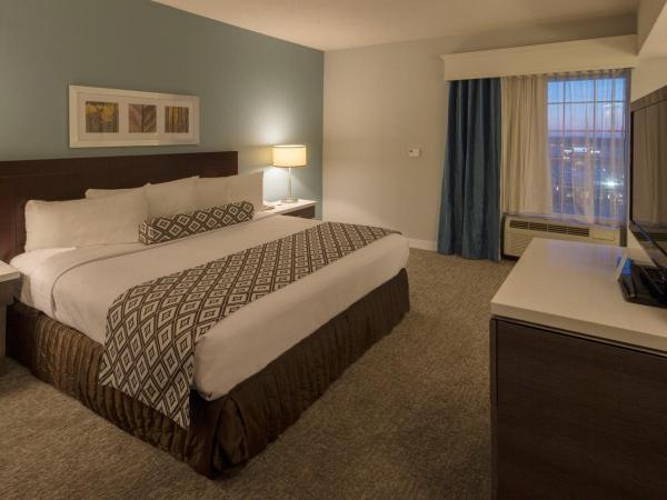 Crowne Plaza Hotel and Suites Pittsburgh South, an IHG Hotel : photo 2 de la chambre chambre lit king-size standard