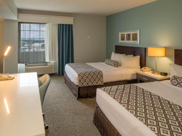 Crowne Plaza Hotel and Suites Pittsburgh South, an IHG Hotel : photo 1 de la chambre chambre standard avec 2 lits queen-size