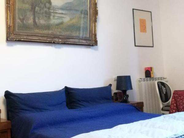 Al 20 Guest House Fiera Milano - Certosa - San Siro : photo 6 de la chambre grande chambre double