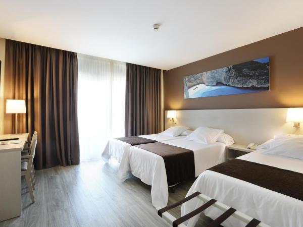 Helios Benidorm : photo 2 de la chambre chambre double ou lits jumeaux (2 adultes + 1 enfant)