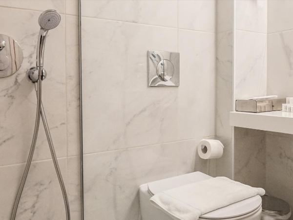 Athens Cypria Hotel : photo 6 de la chambre chambre double ou lits jumeaux exécutive - vue sur acropole
